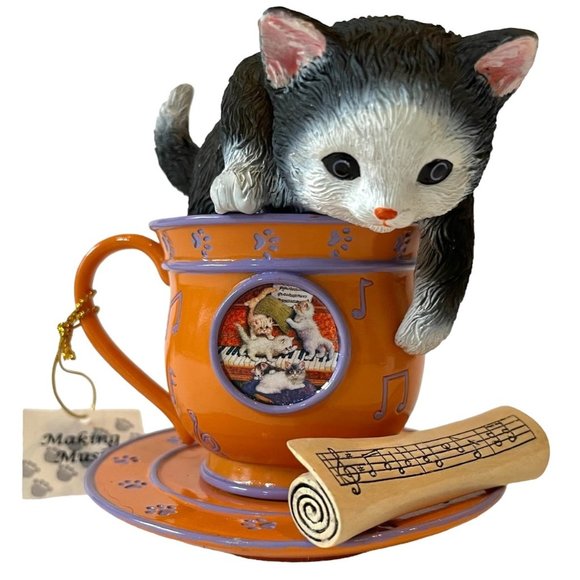 2 Jürgen Scholz Cozy Kitten Teacups Making Music & Frisky Business Cat Figurines - Picture 3 of 14